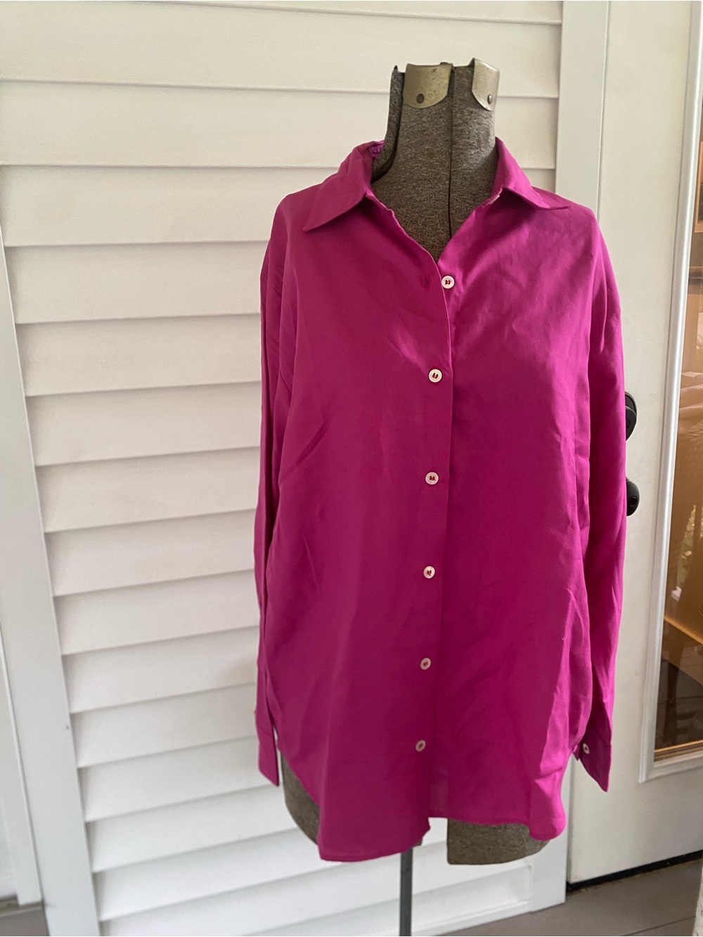 Nazeerah Women's Fuchsia Button-Down Shirt - Classic Collared Button Front